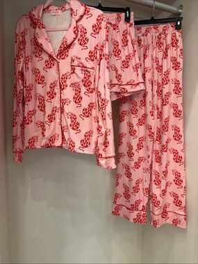 Pink Lily small Pink Red Printed Two-Piece  animal print Pajama Set.  Like new